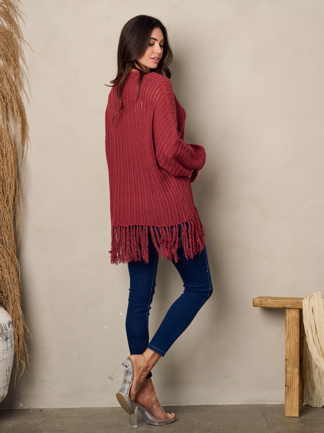 Woman long sleeve open front fringe